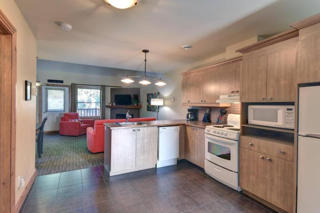 Tremblant Chalet Walking Distance From Activities 몽트랑블랑 외부 사진