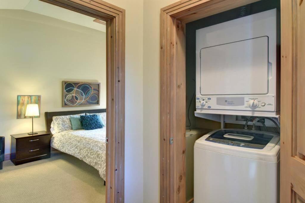 Tremblant Chalet Walking Distance From Activities 몽트랑블랑 외부 사진